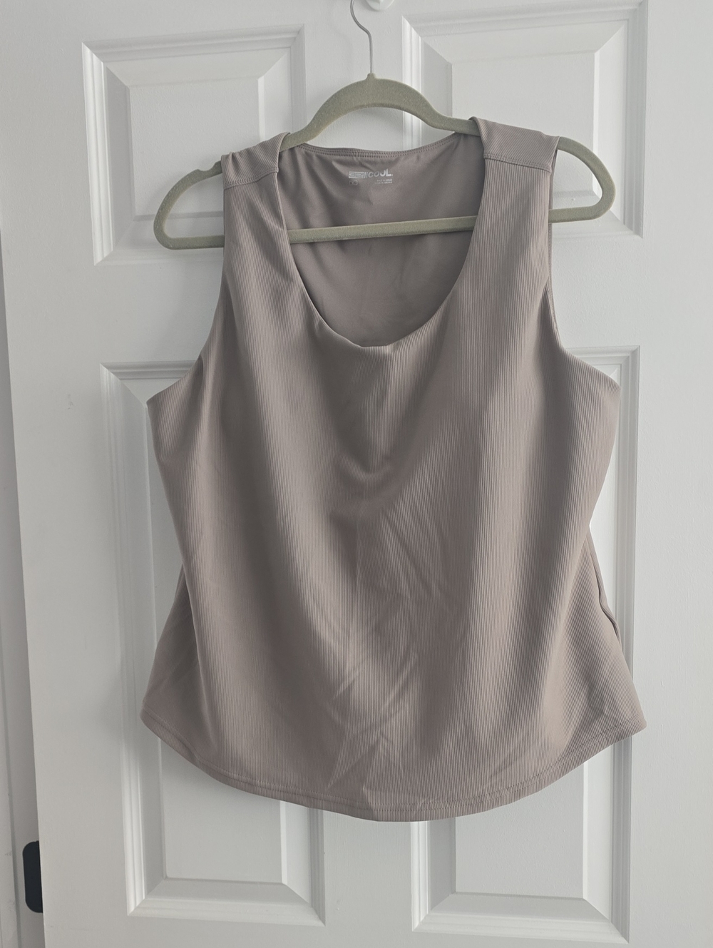 Women's Scoop Neck Tank Top in Taupe by Athleta